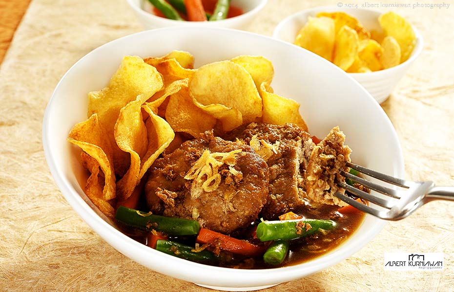 steak-bola-daging-930x-600