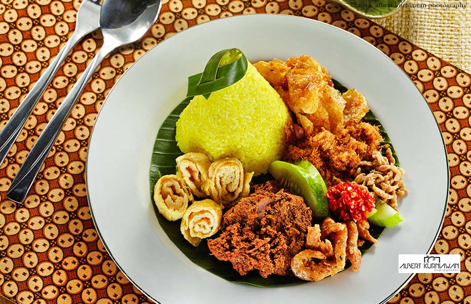 nasi kuning, AKP for Tong Tji T-House